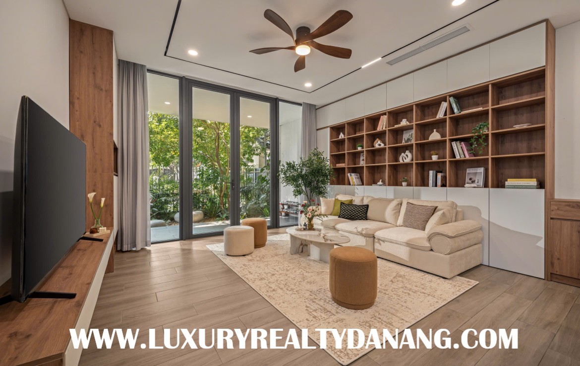 Danang villa for rent in Hai Chau district, Vietnam, four bedrooms, swimming pool.