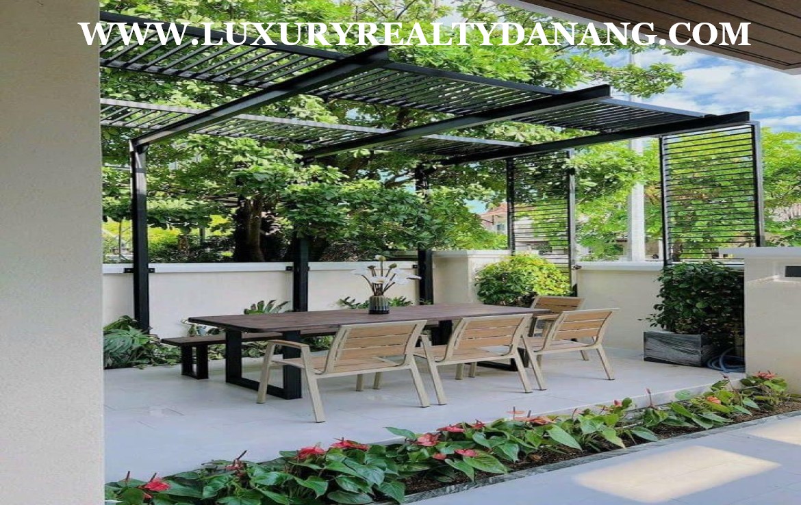 Da Nang Fortune Park villa for rent in Vietnam, Son Tra district, in Western style