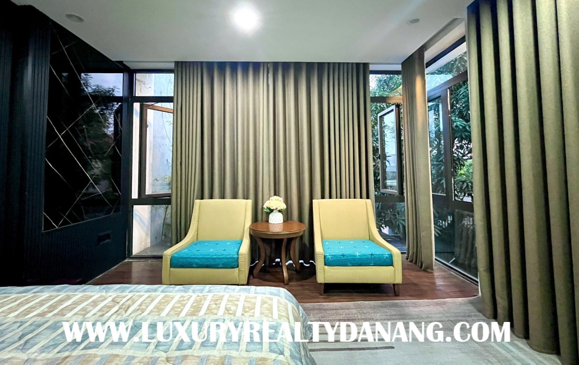 Danang villas for rent in Vietnam, in the beachside