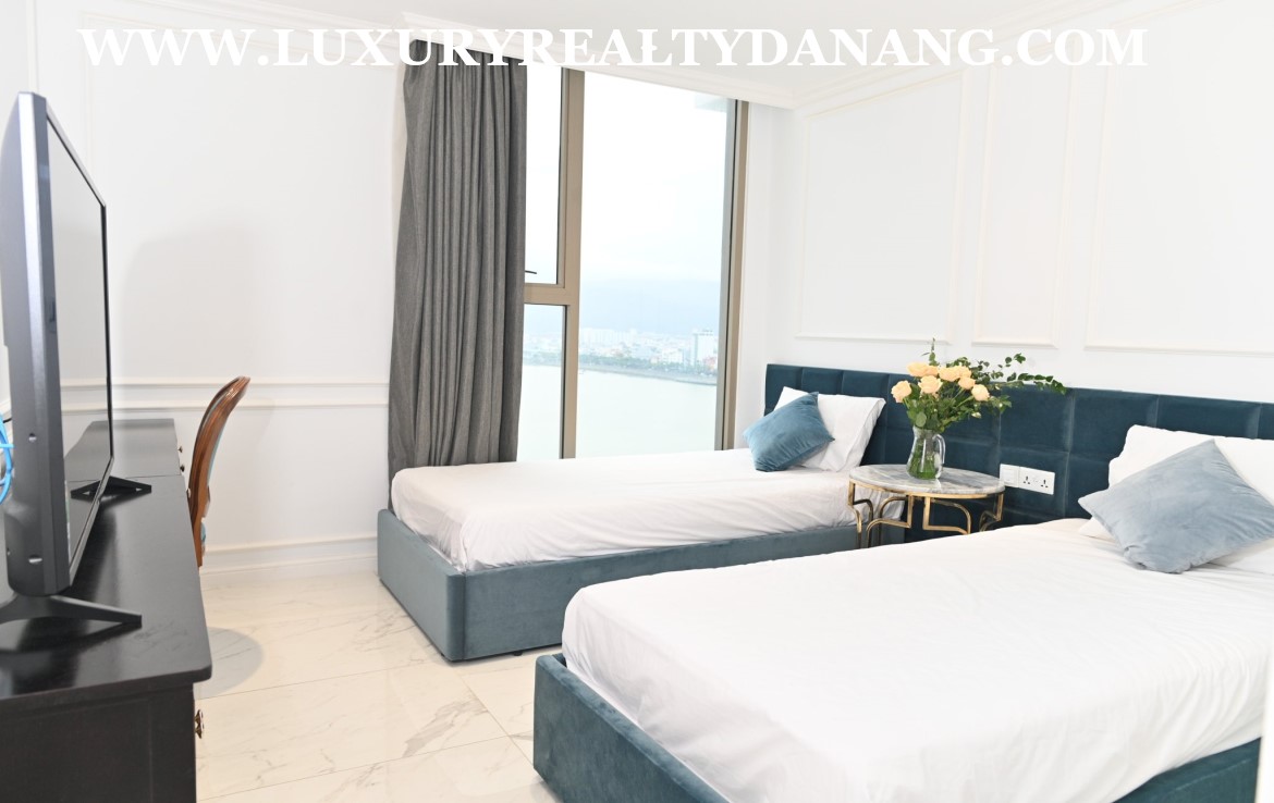 Apartment for rent Danang, Vietnam, Hai Chau district, in Hilton Luxury 1