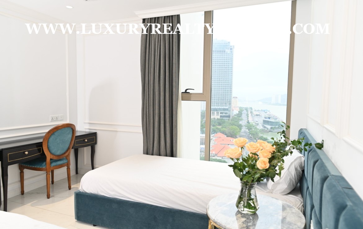 Apartment for rent Danang, Vietnam, Hai Chau district, in Hilton Luxury 3
