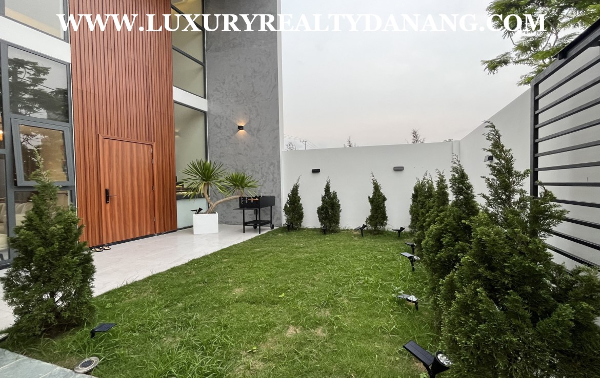 Danang luxurious house rental in Vietnam, Son Tra district 2