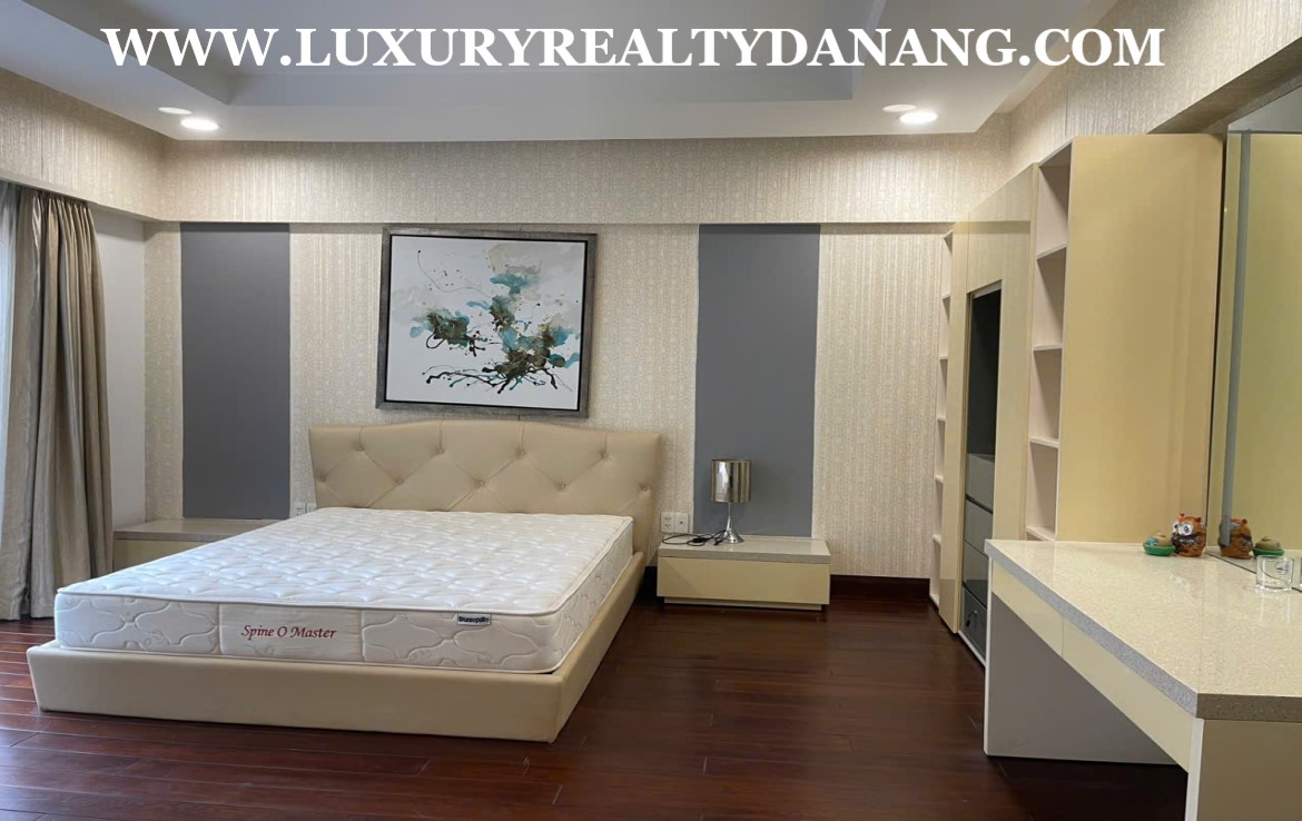 Luxury villa rental Danang in Montgomere Links Golf Course 7, Vietnam