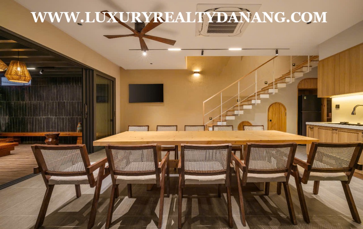 Luxury villa in Danang near Tan Tra beach bay, Ngu Hanh Son district 8, Vietnam