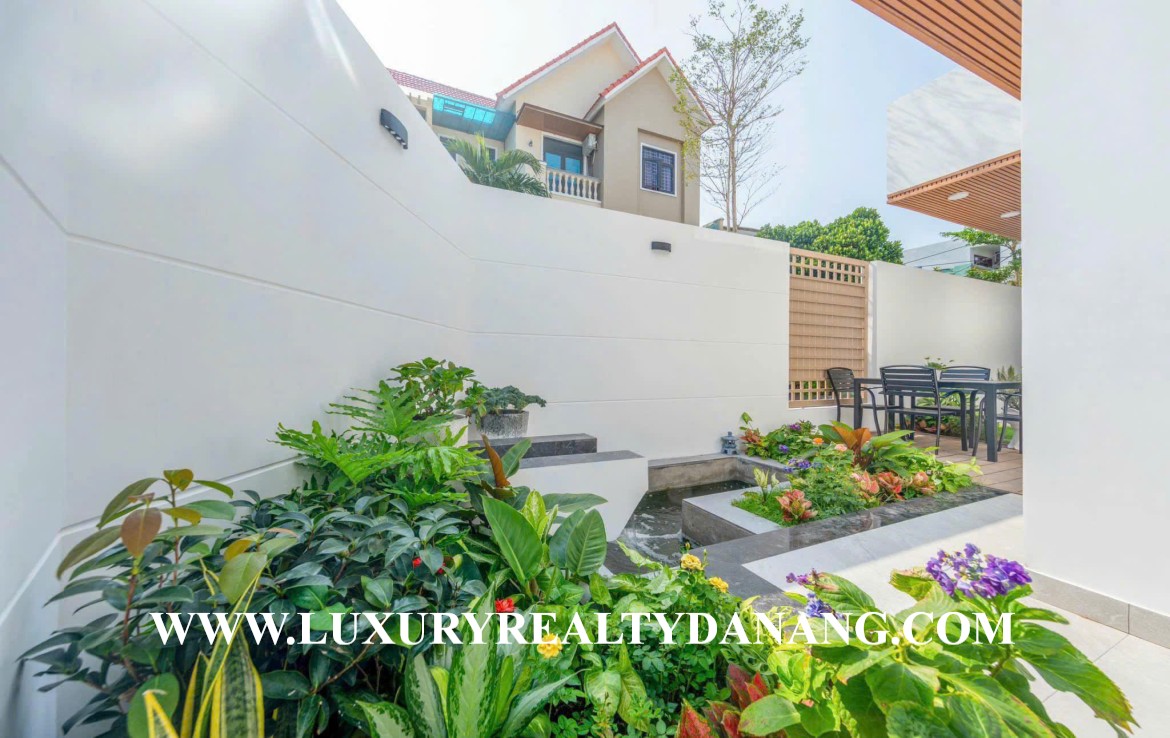 Danang luxury house rental in Vietnam, Hai Chau district, modern style