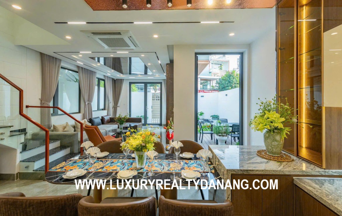 Danang luxury house rental in Vietnam, Hai Chau district 2