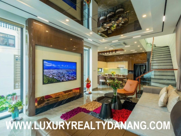 Danang luxury house rental in Vietnam, Hai Chau district 1
