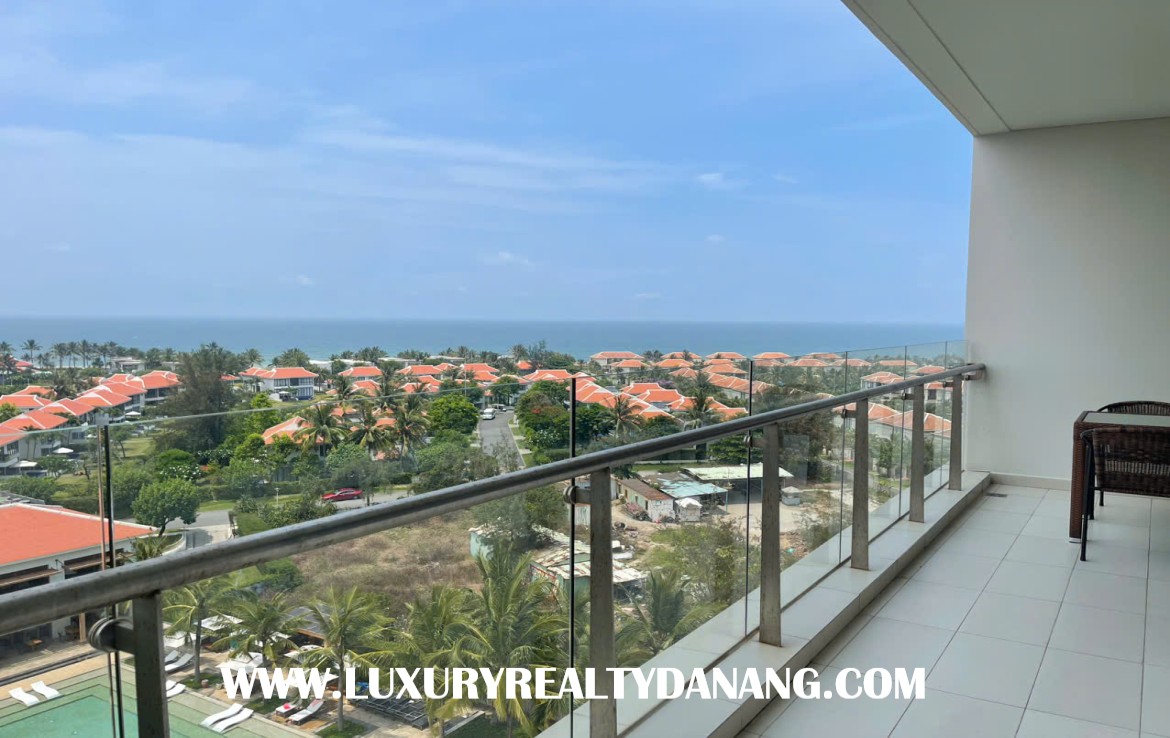 The Ocean view apartment in Danang, Vietnam, near the beach, Western style