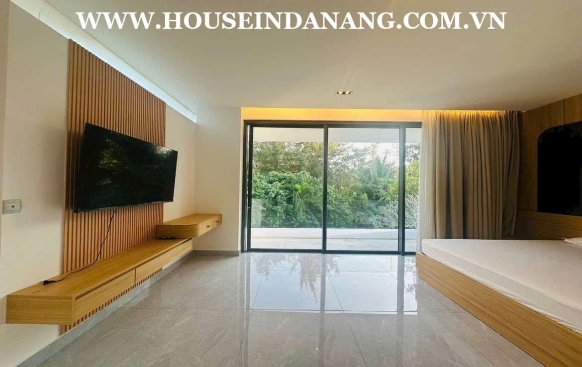 Golf villa rental Danang in The Dunes Residence, Vietnam, near the beach, golf course view 3