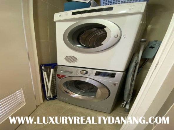 Azura apartment rental Danang in Vietnam, Son Tra district, washingroom