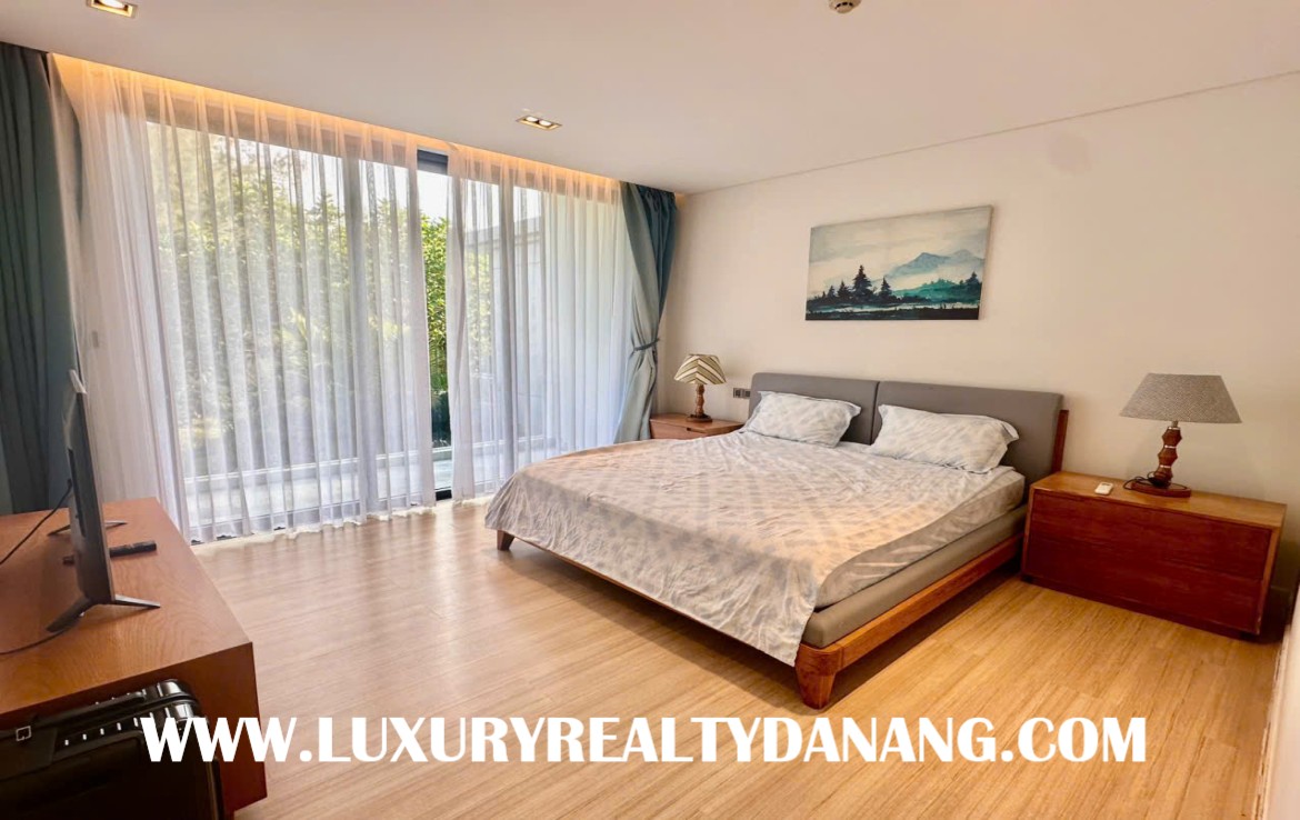 Luxury villa rental Danang in The Point, Vietnam, Ngu Hanh Son district, walking to the beach