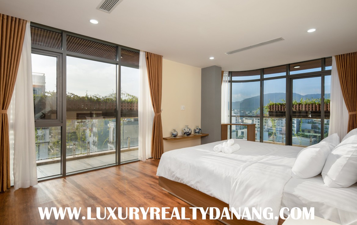 Danang beach apartment for rent in Vietnam, Son Tra district 5
