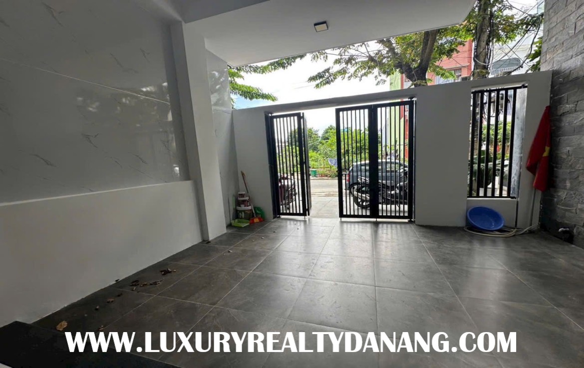 Modern house rental Danang in Nam Viet A residential area, Vietnam, Ngu Hanh Son district, modern style