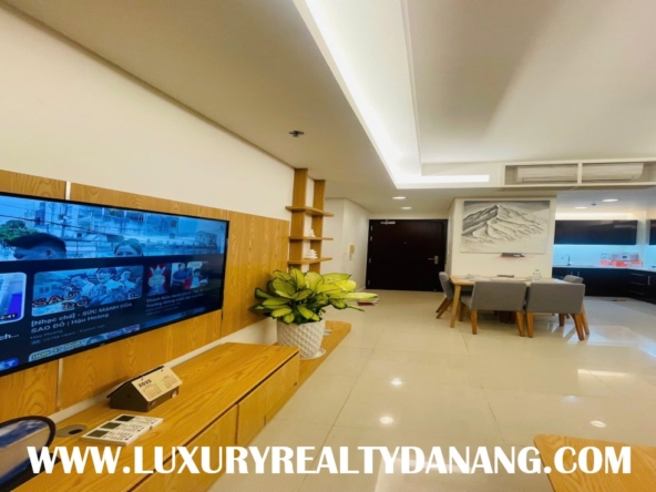Riverview apartment rental Danang, Vietnam, on Azura tower, Son Tra district, by Han river