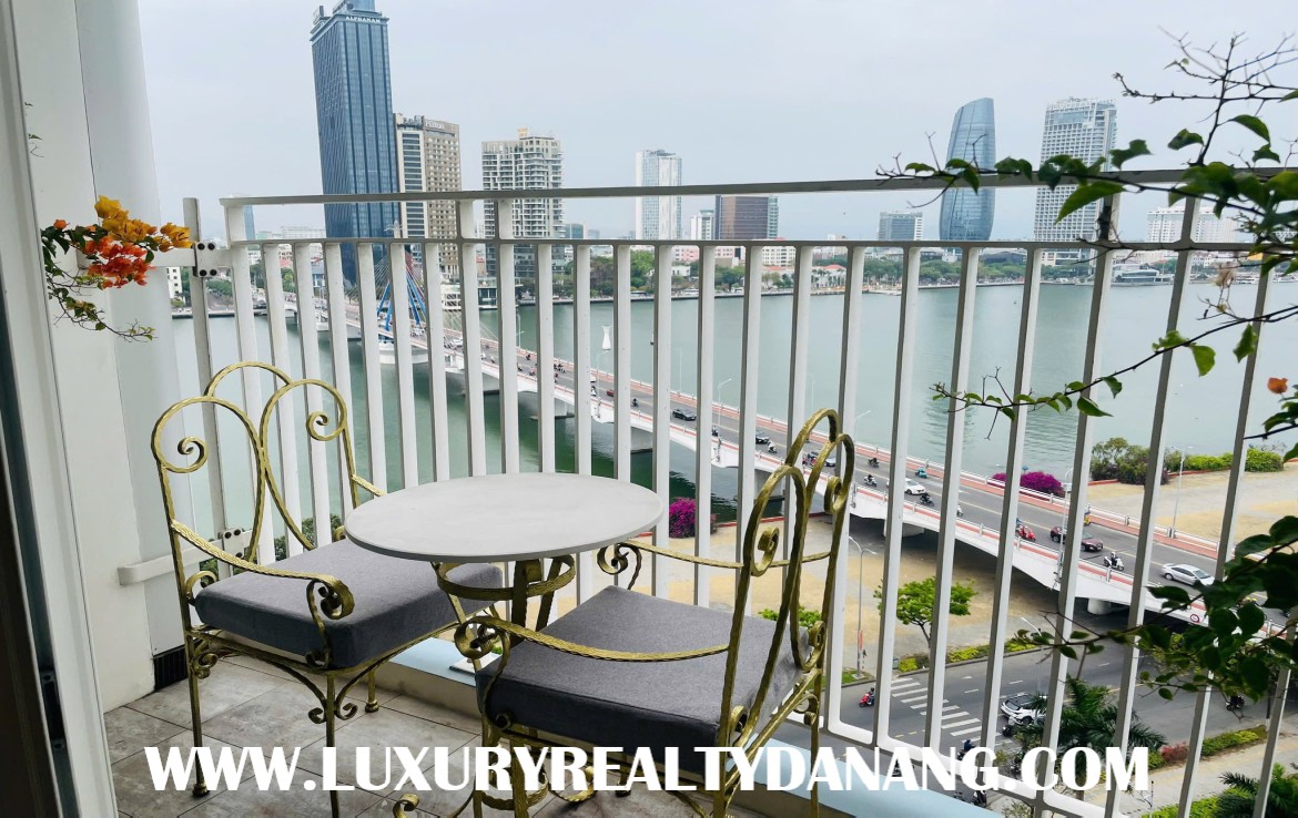 Riverview apartment rental Danang, Vietnam, on Azura tower, Son Tra district