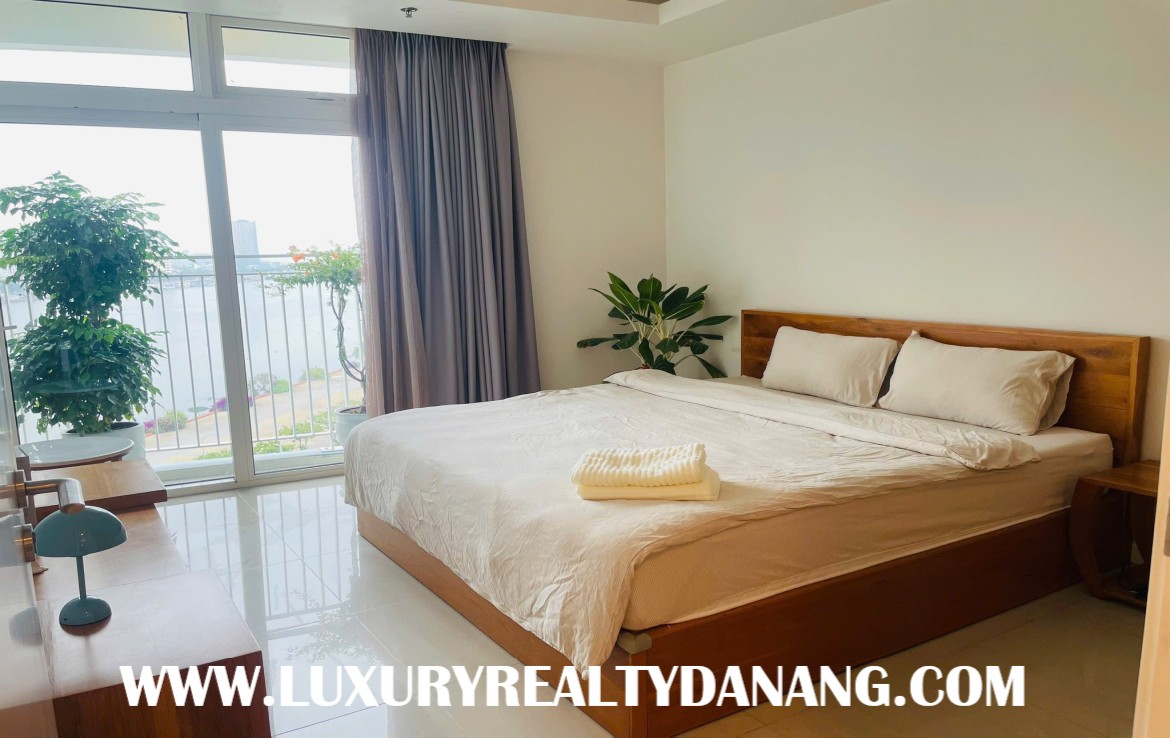 Riverview apartment rental Danang, Vietnam, on Azura tower, Son Tra district, modern style
