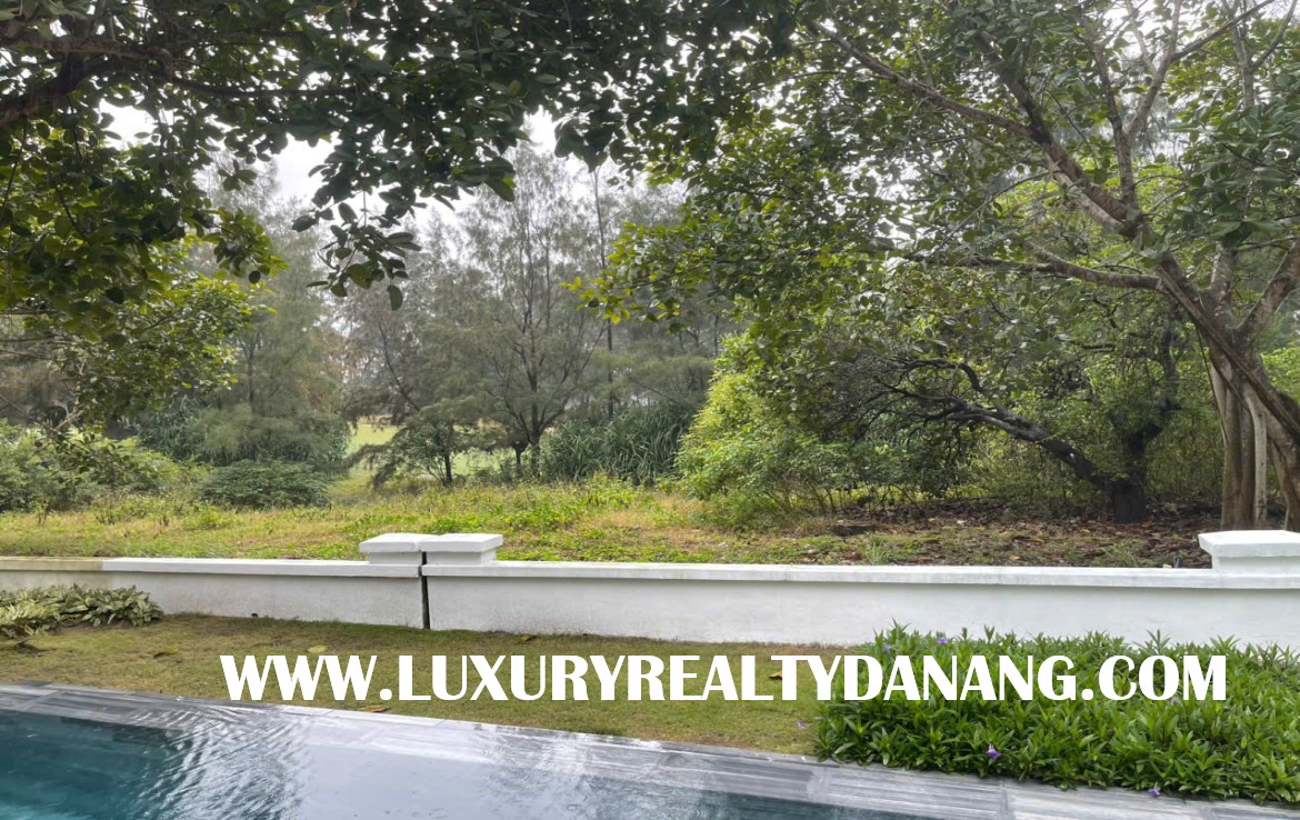 Point villa rent Danang in The Point Residences, Vietnam, swimming pool, golf view