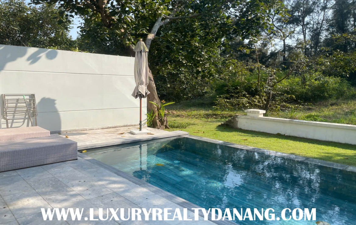 Villas for rent Danang in The Point Residence, Vietnam, swimming pool, golf view