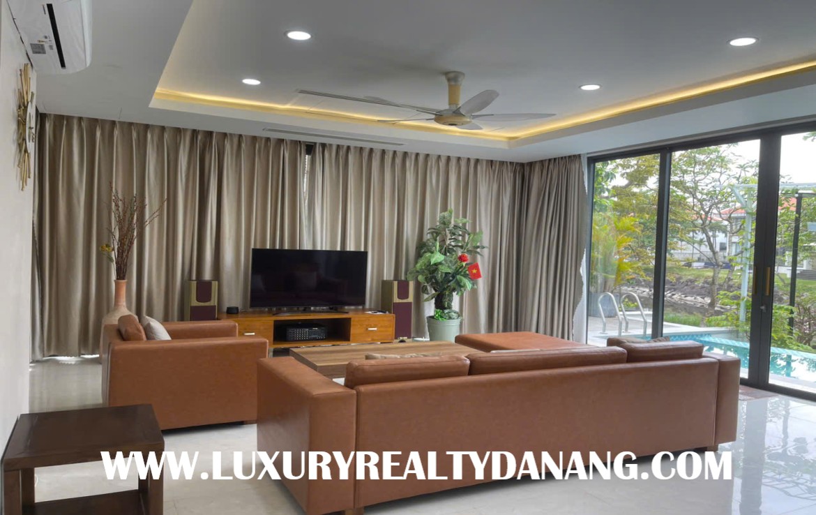 Luxury beach villa in Danang, in Ocean Villas, Vietnam, four bedrooms, near the beach, Western design 2