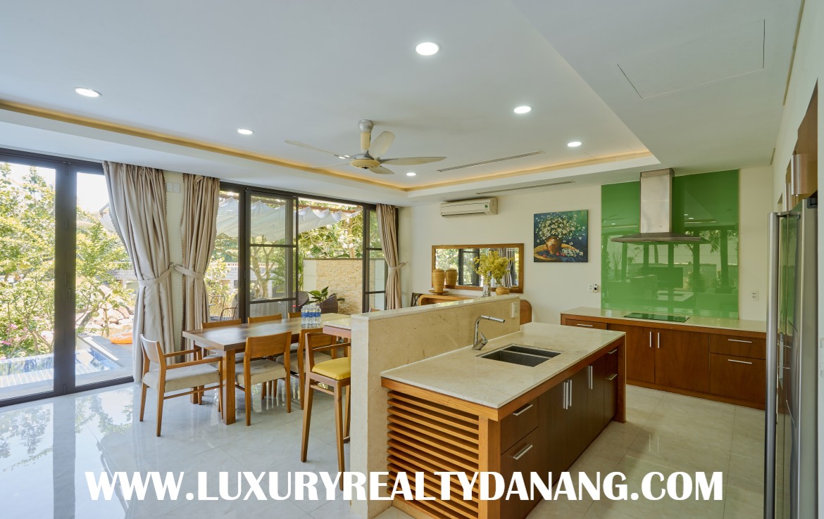 Luxury beach villa in Danang, in Ocean Villas, Vietnam, four bedrooms, near the beach 6