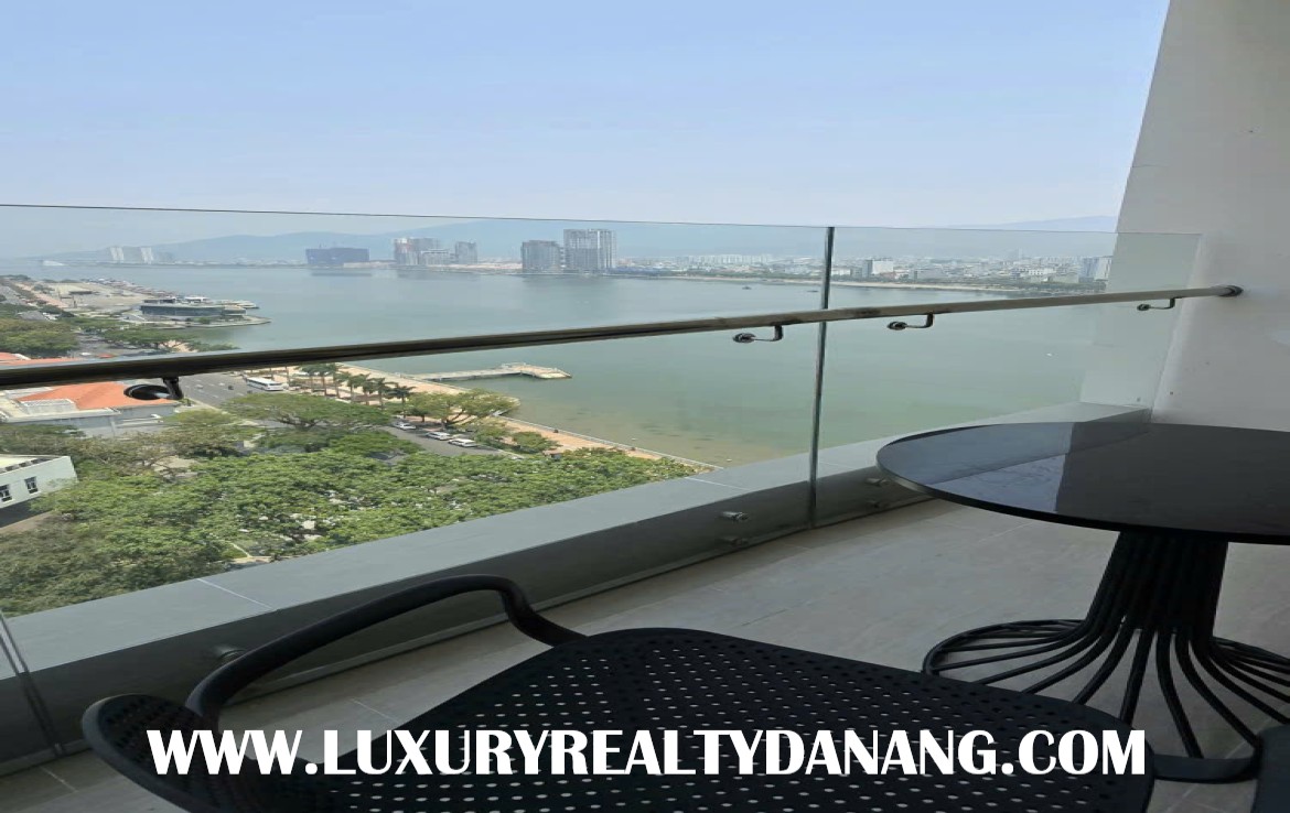 Riverside apartment in Danang on Hilton tower, Danang city, Vietnam