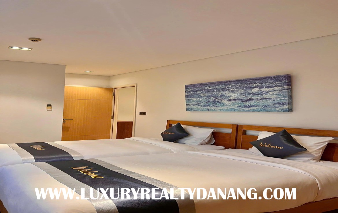 Golfview villa in Danang, in Vietnam, BRG golf course view, swimming pool 8