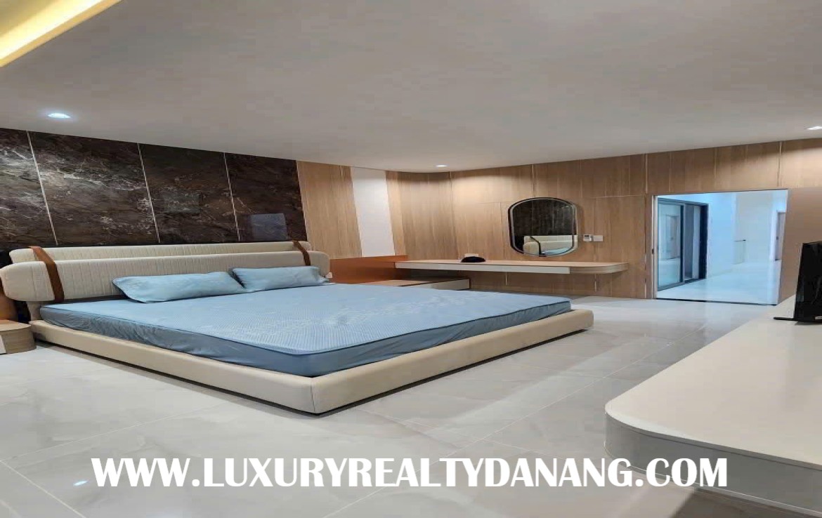 Danang luxury villa for rent in Elysia complex, in Vietnam, easy to drive to the beach