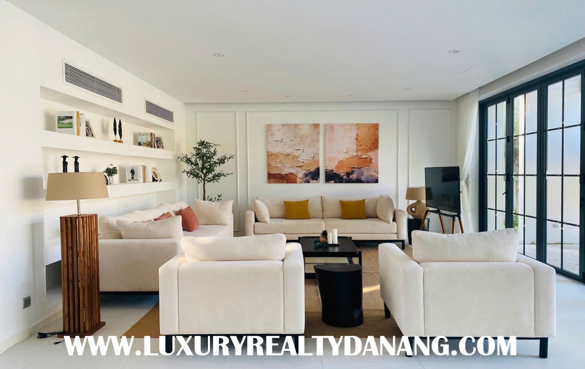 Golf course Villa rental Danang in The Dune Residences, in Vietnam, three bedrooms, Western style 1
