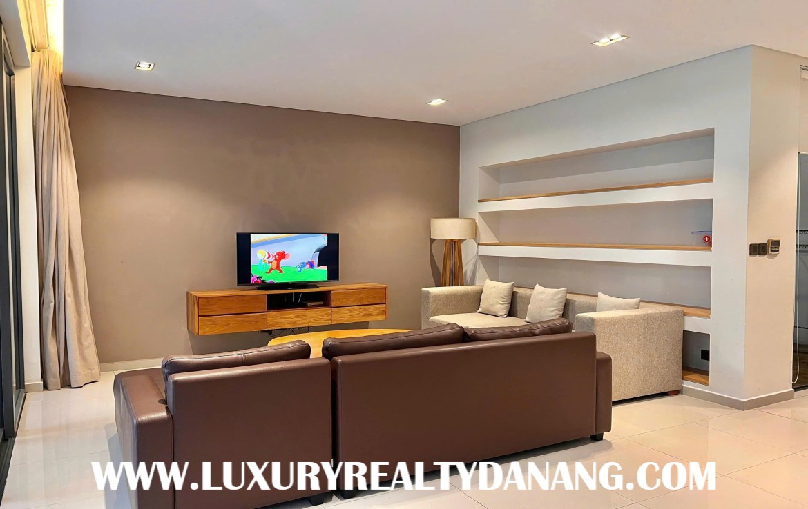 Golfview villa in Danang, in Vietnam, BRG golf course view, swimming pool 2