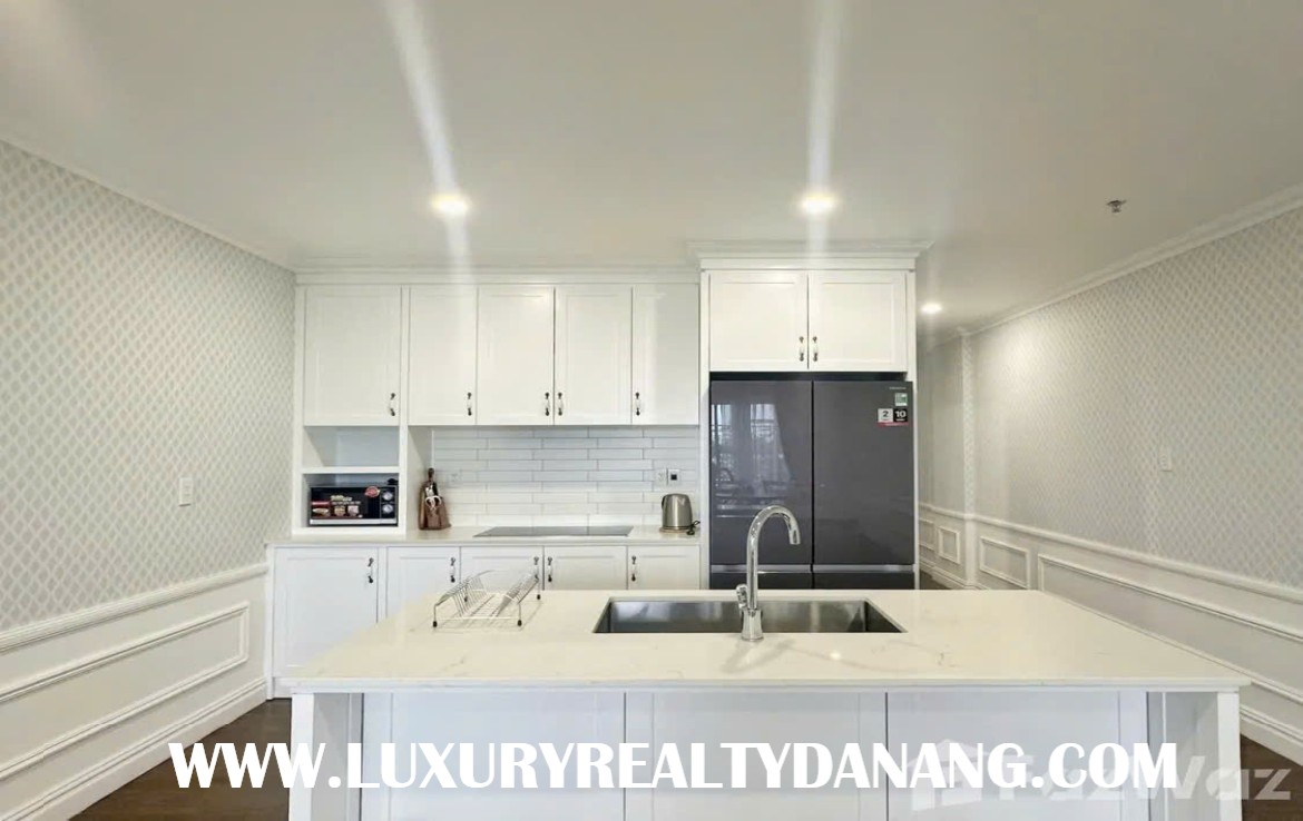 Danang modern apartment rent in Vietnam, near the city center, modern style