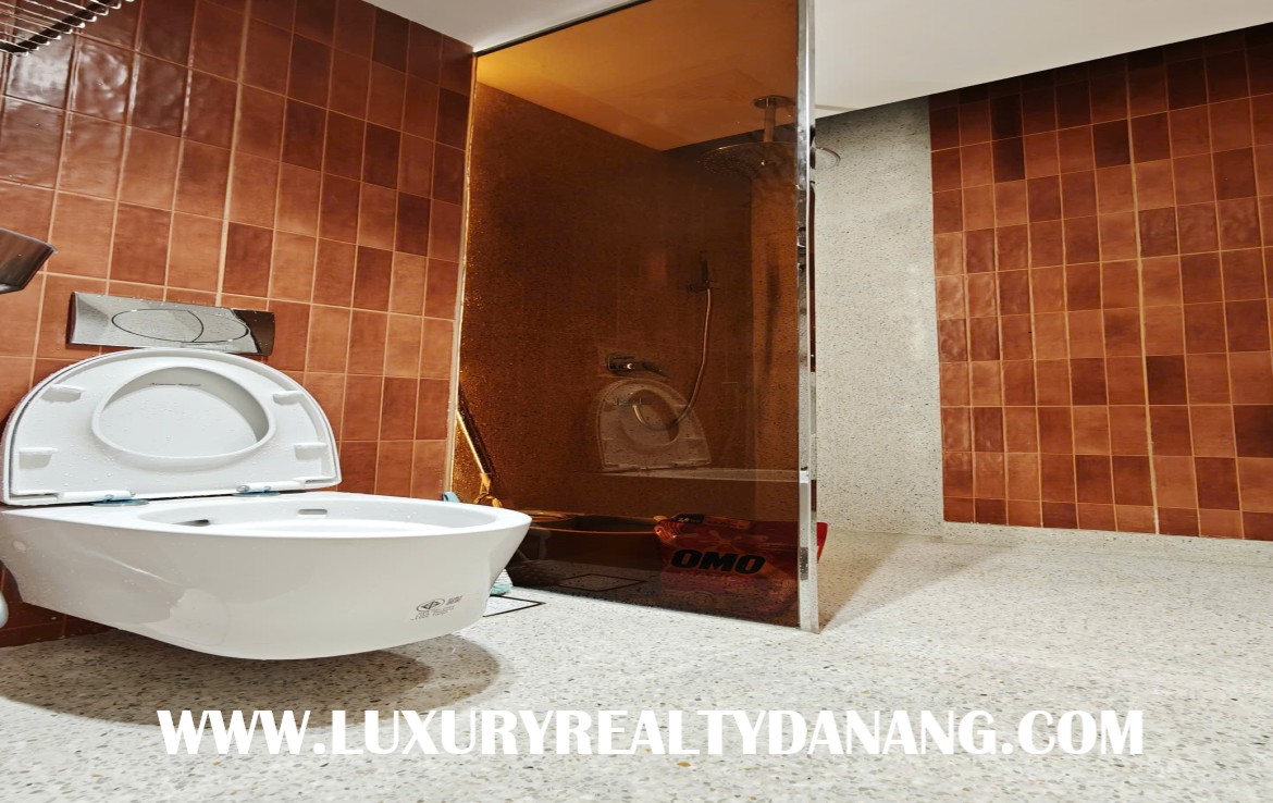 Modern house for rent Danang near Lotte Mart supermarket, in Vietnam, modern construction