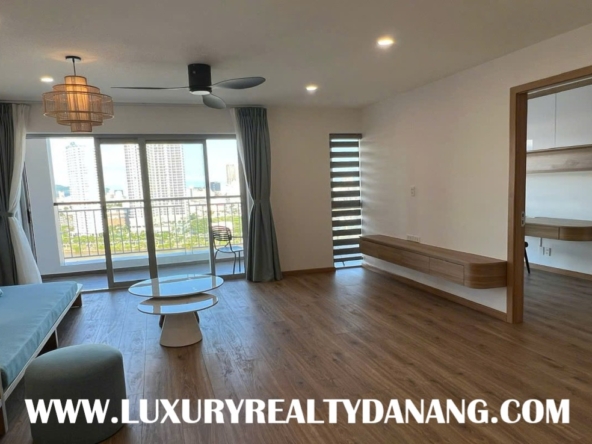 Riverview apartment rental Danang on Indochina Riverside Tower, Vietnam, Hai Chau district, walking to the riverside