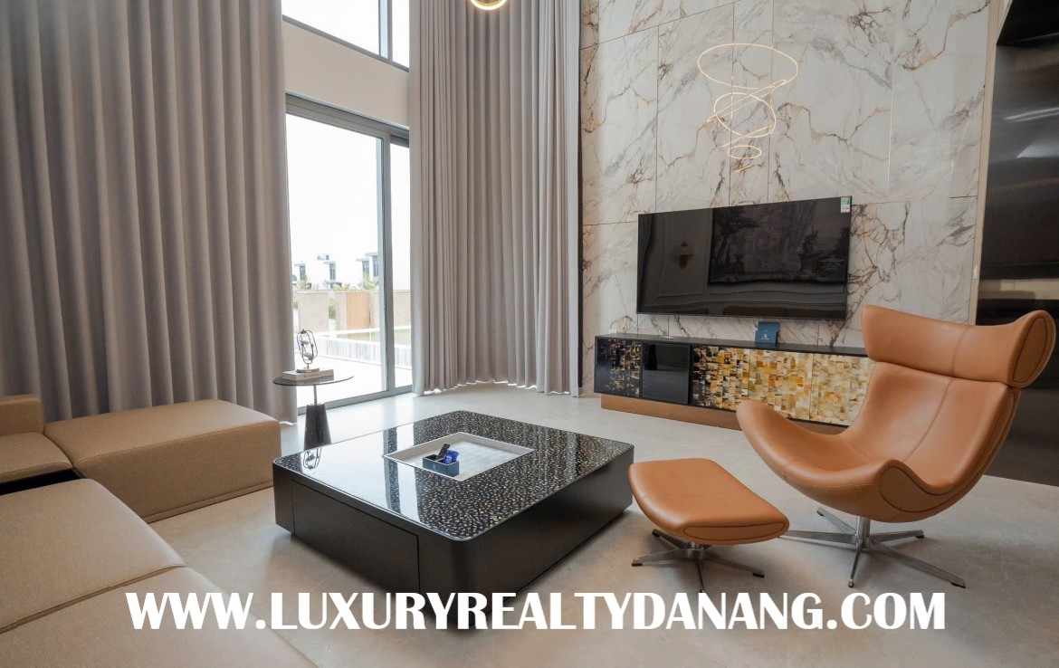 Modern villa in Danang for rent in Regal Victoria, Vietnam, Western style
