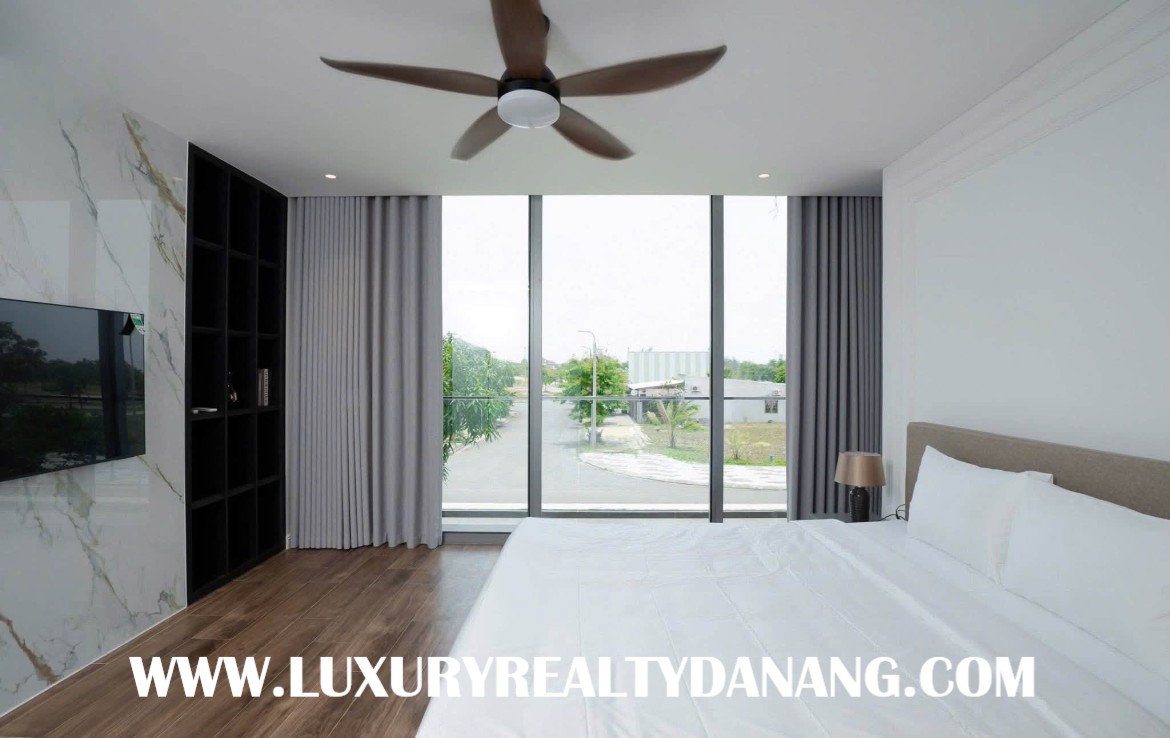 Modern villa in Danang for rent in Regal Victoria, Vietnam, in the beachside 2