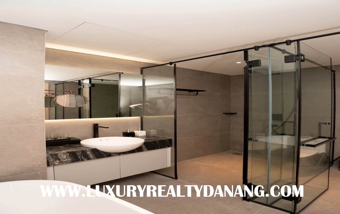 Modern villa in Danang for rent in Regal Victoria, Vietnam, in the beachside 6