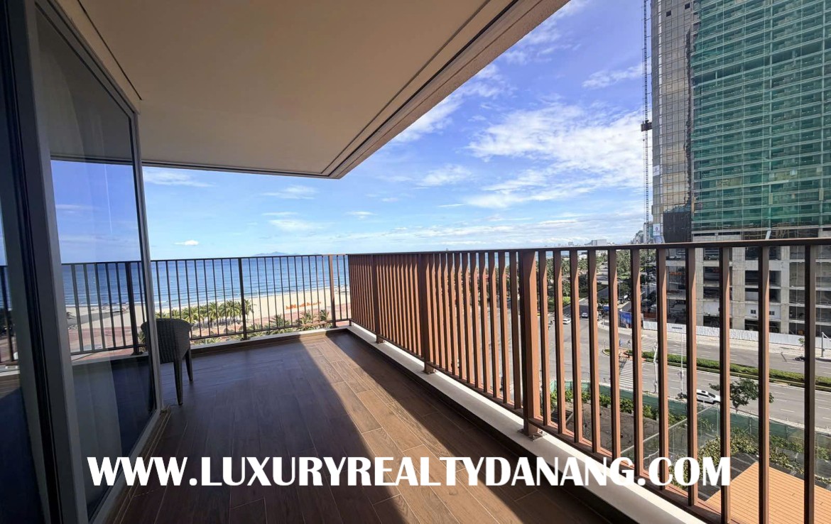 Oceanview apartment in Danang in Wyndham Solei, in Vietnam, by the beach 5
