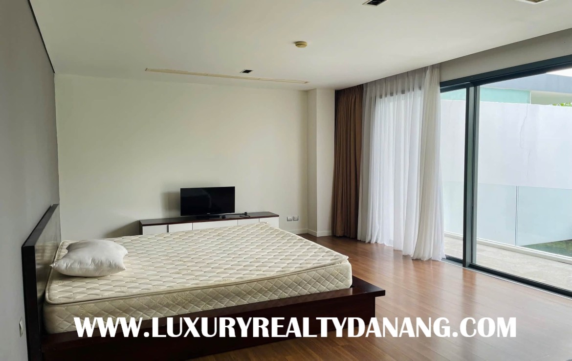 Golf course villa rental Danang in The Dune Residences, Vietnam